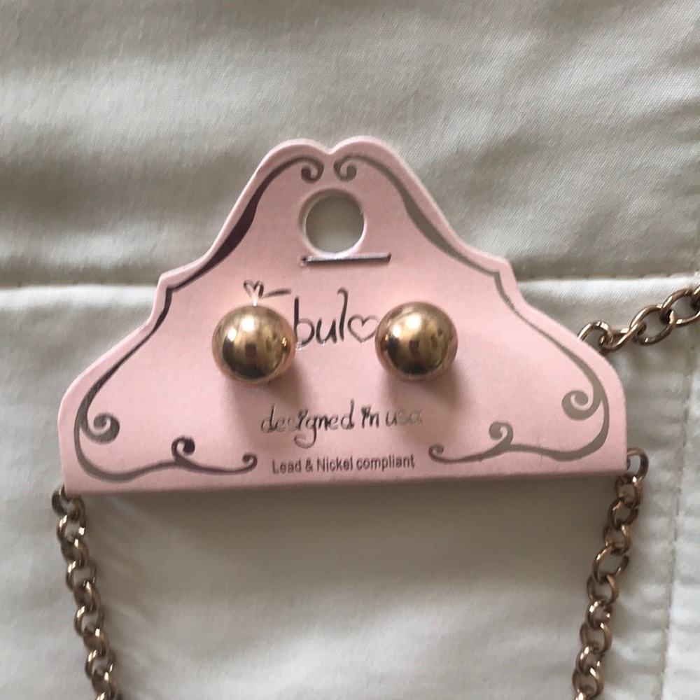 Necklace and Earring Set. - Picture 2 of 3